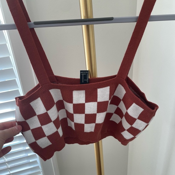 NWT Forever 21 Cropped Brown and White Checker Sweater Top Size Medium - Picture 4 of 4